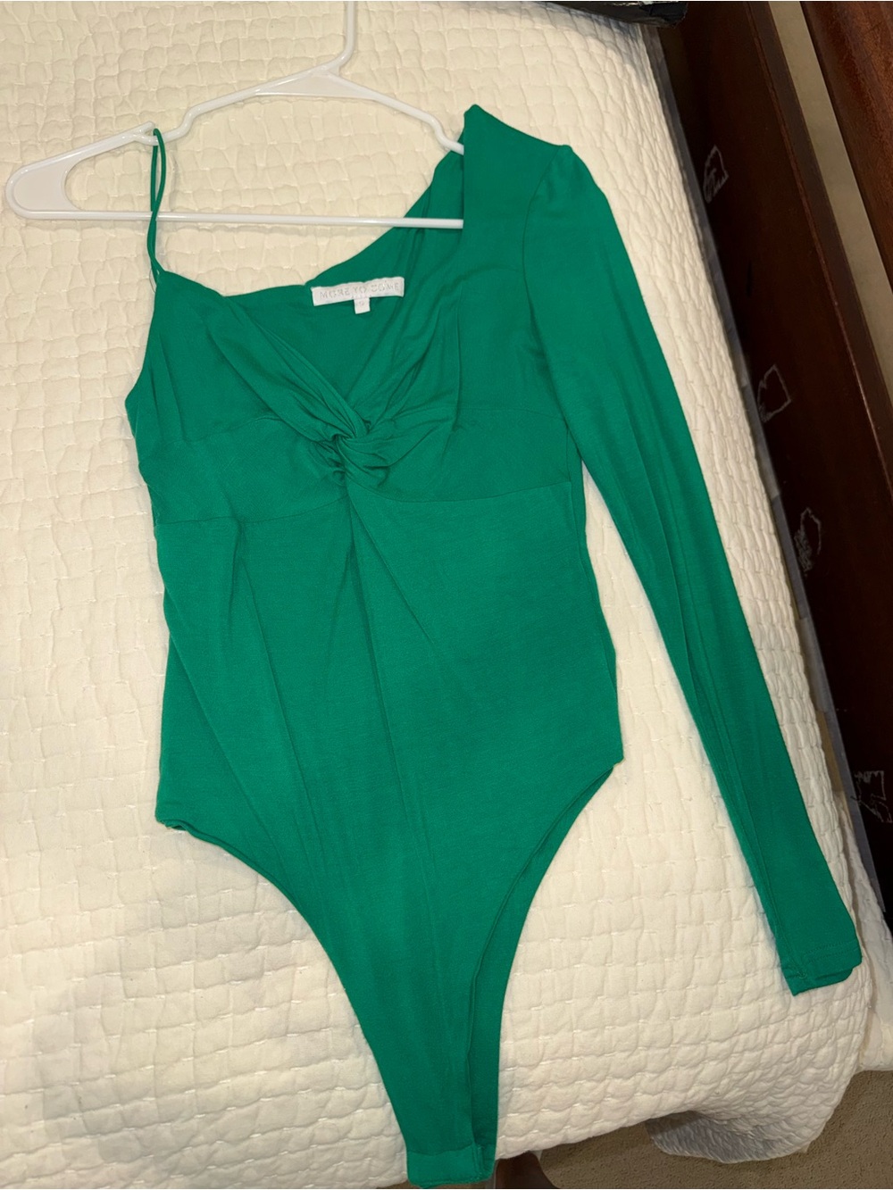 Asymmetric One-Shoulder Green Twist-Front Bodysuit
